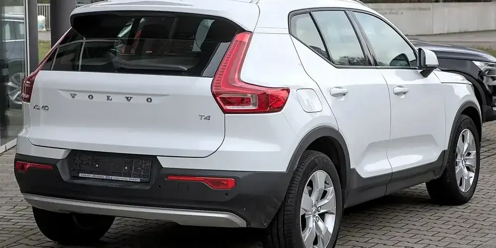 Volvo XC40 2.0 T4 Momentum